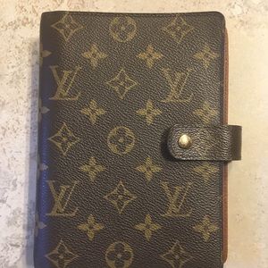 AUTHENTIC Louis Vuitton Day Planner (5x7)